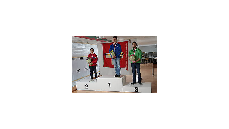 Bild 1 von 6