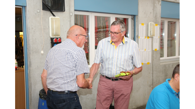 Bild 12 von 18