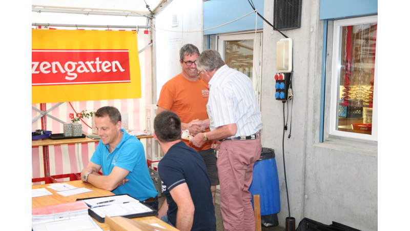 Bild 10 von 18